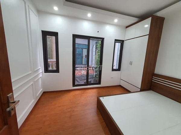 Bán Nhà Quận Thanh Xuân 50m² 5 Tầng 4 Ngủ