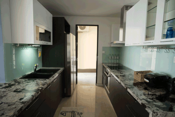 Chính chủ cần bán gấp căn góc căn số 3104 tại tòa C3 Vinhomes D'Capitale