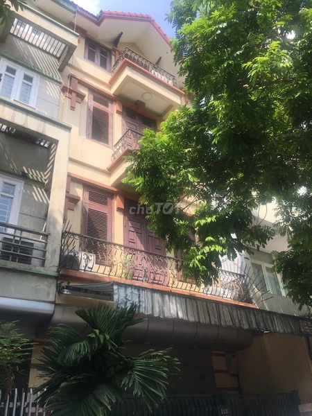 Chính chủ bán biệt thự liền kề Quận Đống Đa 285m2 nhỉnh 20 tỷ