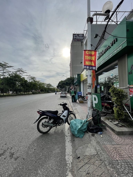Cho Thuê Mặt Bằng Kinh Doanh Đường Cổ Linh 100m²