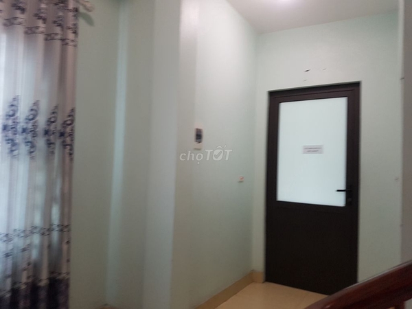 Giảm Giá Cho Thuê Văn Phòng Hoặc Người Nước Ngoài Thuê