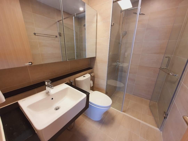 Cho thuê căn hộ 2 ngủ, tại dự án Starlake Tây Hồ Tây