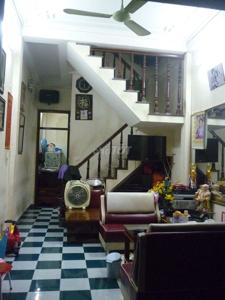 Lê Gia Định-Hai Bà Trưng,33m2 hơn 4 tỉ 4 phòng ngủ, 2 bếp, 1 khách