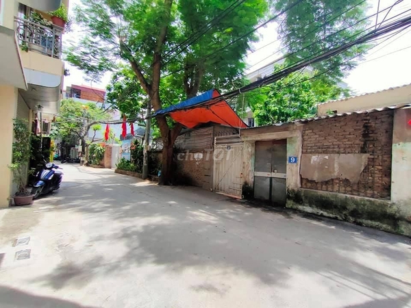Nhà ở Quận Thanh Xuân 57m² đường ô tô tránh 2 ngủ
