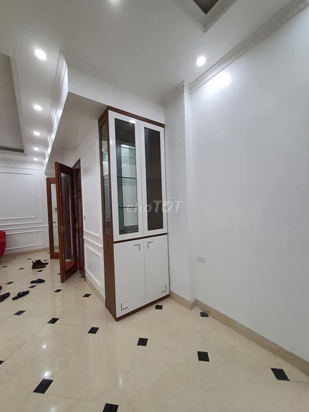 Bán Nhà Quận Thanh Xuân 50m² 5 Tầng 4 Ngủ