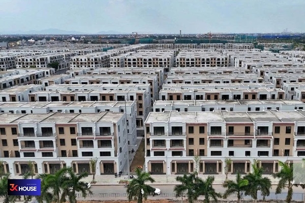 SHOPHOUSE GẦN CÔNG VIÊN – Kinh doanh cực đẹp