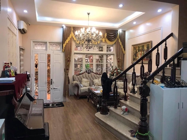 NHÀ VƯỜN - SÂN ĐẸP - GẦN PHỐ 80M2 6,8 TỶ