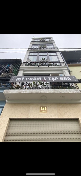 Mặt tiền
