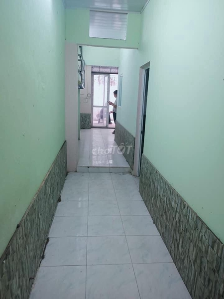 CẦN TIỀN BÁN GẤP NHÀ Ở KHƯƠNG TRUNG 50M G HƠN 1 TỶ