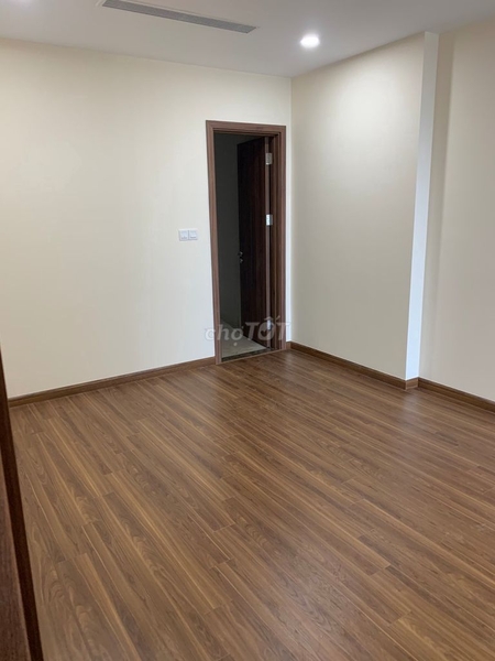 Cho Thuê Chung cư Golden Park Tower 95.6m² 3PN