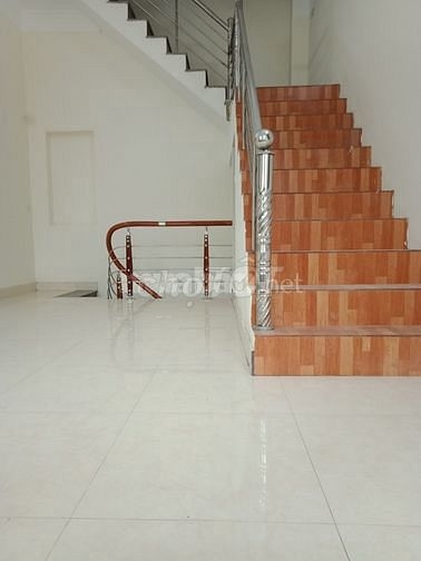 Chính Chủ Cho Thuê Cả Nhà Độc Lập Mặt Phố Minh Khai