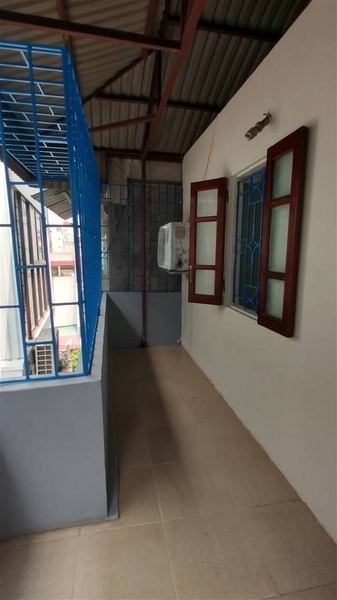 Nhà mặt ngõ diện tích 33.2m² x 5 tầng, mặt tiền 4.64m, Quận Cầu Giấy
