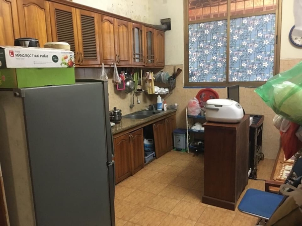 Bán nhà ở đầu đường Phú Diễn
