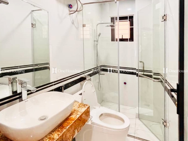 Nhà mặt ngõ cách Thụy Khuê 50m, diện tích 31m² x 5 tầng, Quận Tây Hồ