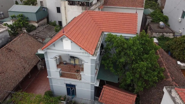 Nhà xây khang trang