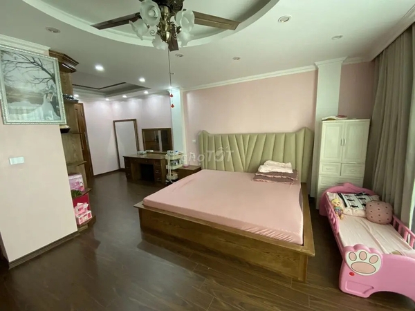 Ngủ