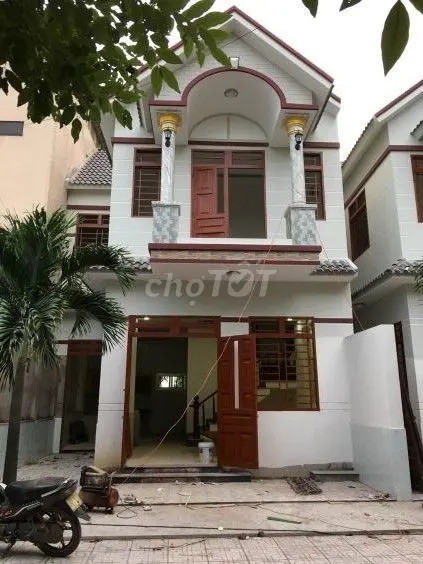 Mặt tiền