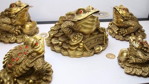 CÓC PHONG THỦY LÀ GÌ? Ý NGHĨA VÀ CÁCH BÀI TRÍ CÓC PHONG THỦY