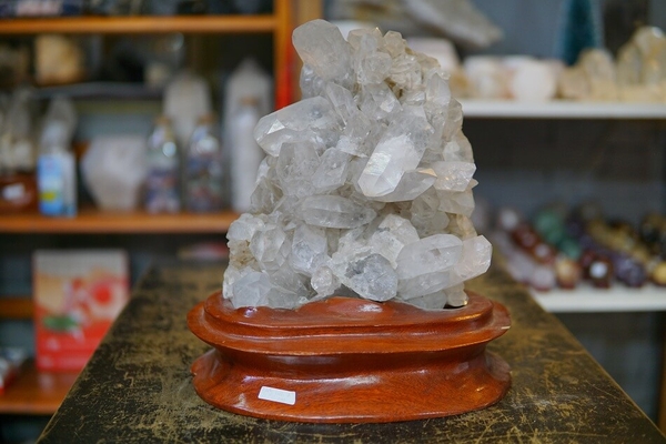 ĐÁ THẠCH ANH LÀ GÌ? ĐÁ THẠCH ANH CÓ HIỆU QUẢ THẾ NÀO?