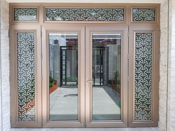 CÁCH HÓA GIẢI CỬA CHÍNH VÀ CỬA HẬU THÔNG NHAU