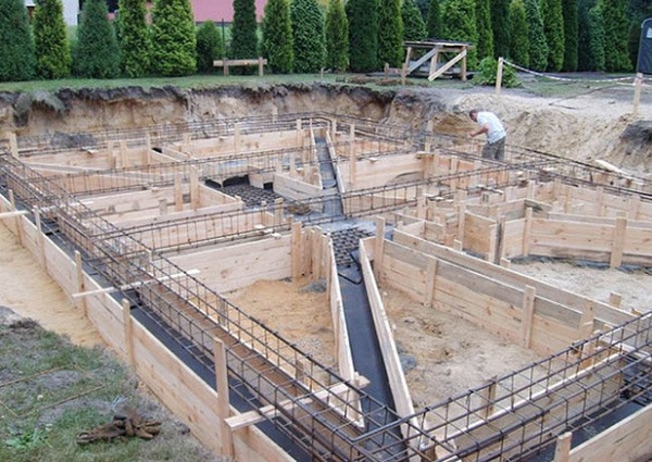 NỀN ĐẤT YẾU NÊN LÀM MÓNG GÌ? CÁCH XỬ LÝ NỀN ĐẤT YẾU