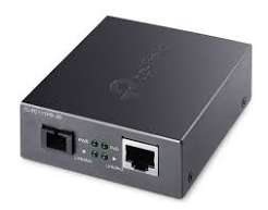 10/100Mbps WDM Media Converter with 1-Port PoE