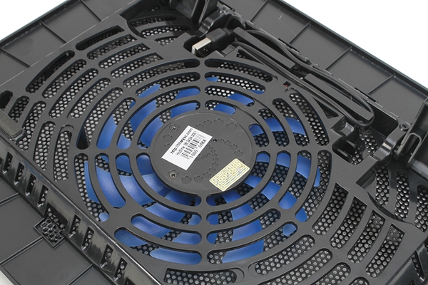 Đế tản nhiệt Laptop CoolCold K16