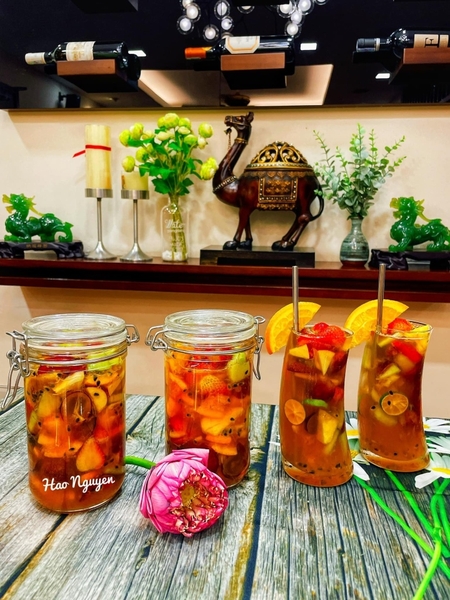 Hũ thủy tinh nắp cài kín hơi hoặc lọ thủy tinh nắp cài để ngâm trái cây và trà