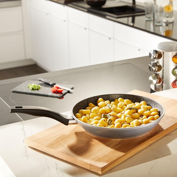 Chảo cạn chống dính phủ đá thiên nhiên Stoneline 28cm độ bền cao gấp 10 lần