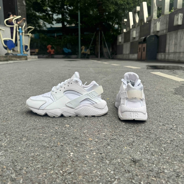 da-qua-su-dung-giay-nike-chinh-hang-nike-air-huarache-japansport-dh4439-102