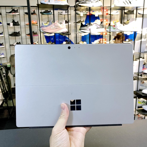 da-qua-su-dung-surface-pro-4-m3-6y30-4gb-128gb-wifi-bac-japansport