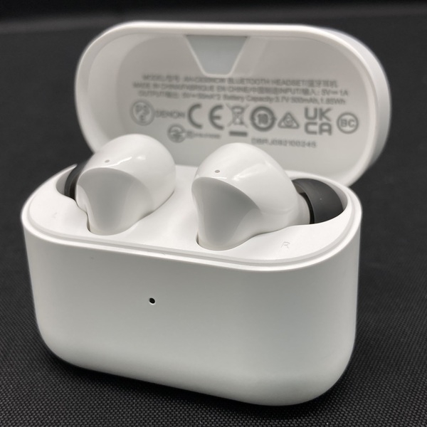 da-qua-su-dung-tai-nghe-denon-chinh-hang-true-wireless-ah-c830ncw-mau-den-japans