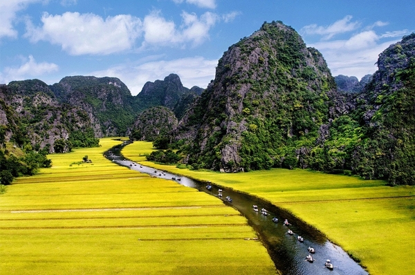 Kinh nghiệm du lịch Tam Cốc – Bích Động, điểm đến non nước hữu tình tại Ninh Bình