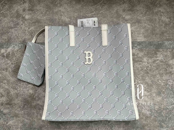 [MLB] Túi tote chữ nhật Monogram Diamond Jacquard