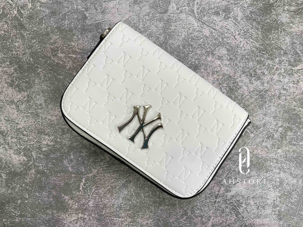 [MLB] Túi đeo chéo da phom chữ nhật thời trang Monogram Embo