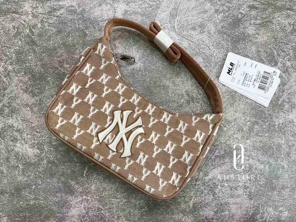 [MLB] Túi đeo vai chữ nhật Monogram Jacquard Hobo