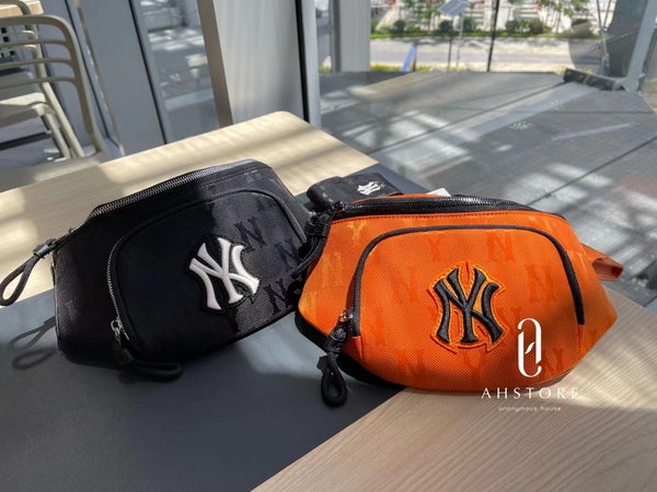 [MLB] Túi Đeo Hông Monogram Nylon Jacquard Hip New York Yankees - Cam