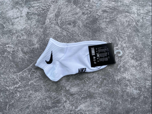 Tất Nike cổ ngắn