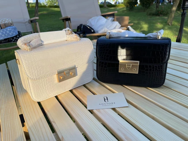 [CK] Túi Charles & Keith cá sấu mini