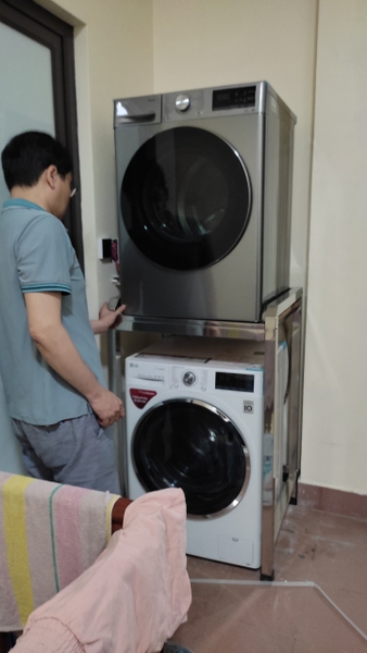Giá Kệ máy giặt máy, máy sấy 2 tầng  inox gấp được vận chuyển lắp đặt tiện lợi