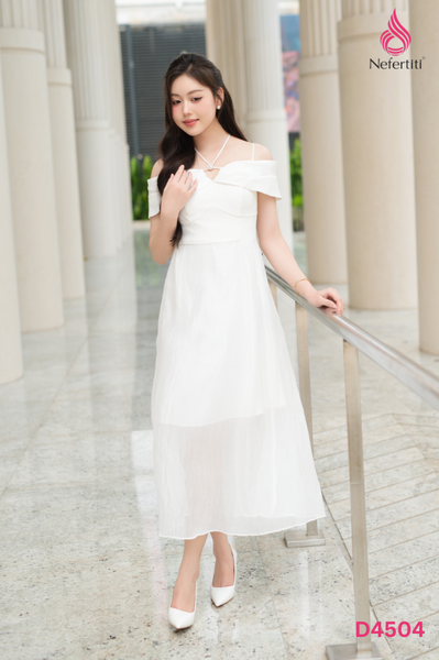 1D4504 - ĐẦM TRẮNG DẠO PHỐ