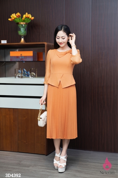 3D4392- ĐẦM LIỀN CHÂN XẾP LY DÀI TAY