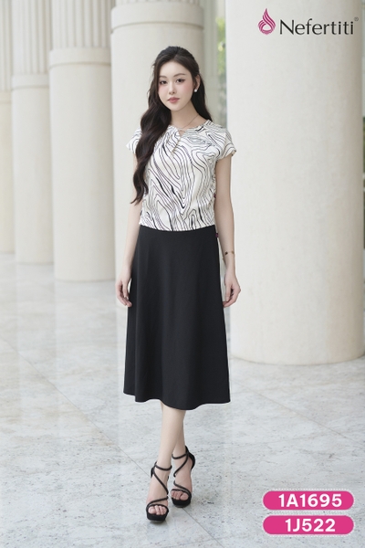 1J522 - Chân váy đen sang trọng