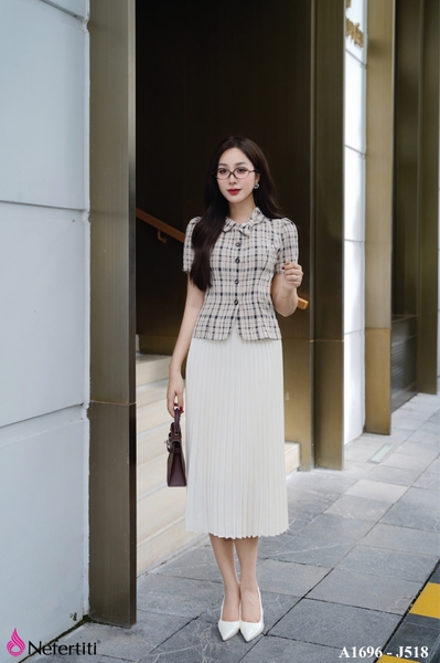 1J518 - Juyp xếp ly trắng