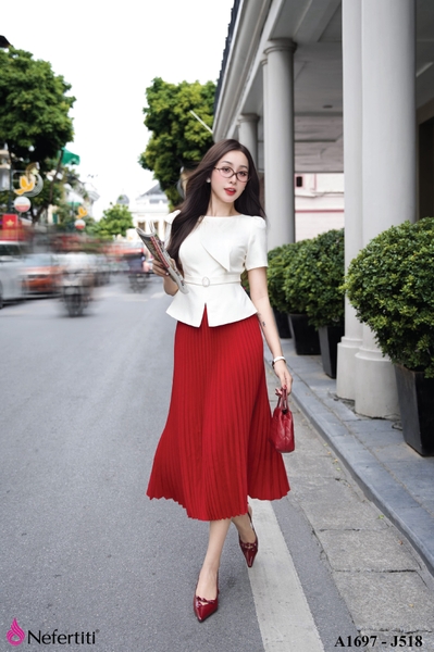 1J518 - Juyp xếp ly đỏ nổi bật