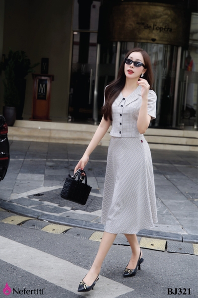 2BJ321 - Bộ Juyp kẻ trẻ trung