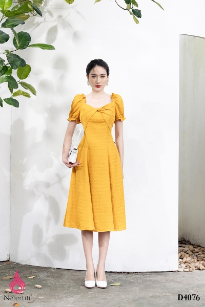 2D4076 - ĐẦM DÁNG XÒE NGỰC XẾP XOẮN CÁCH ĐIỆU