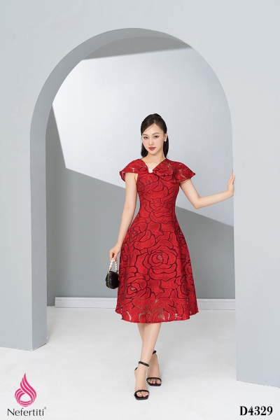 1D4329 - ĐẦM REN VAI ĐẮP VẠT CÁCH ĐIỆU