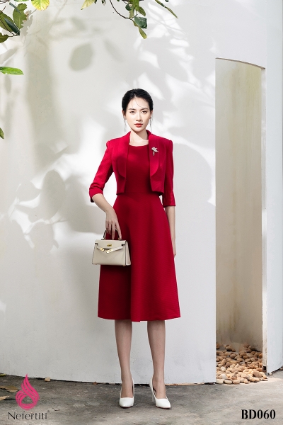 Diễn viên Hồng Diễm khoe sức hút cùng ngào cùng thời trang Elise -  VietDaily | Tin tức hàng ngày
