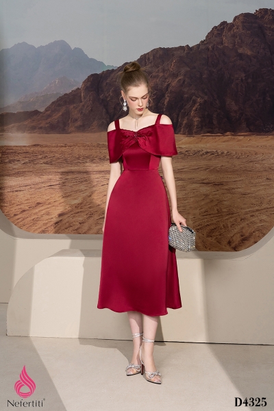 1D4325 - ĐẦM TRỄ VAI NGỰC XẾP VẠT NHÚN CÁCH ĐIỆU